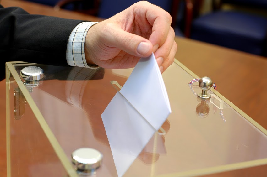 Los poderes notariales para ejercer el derecho al voto