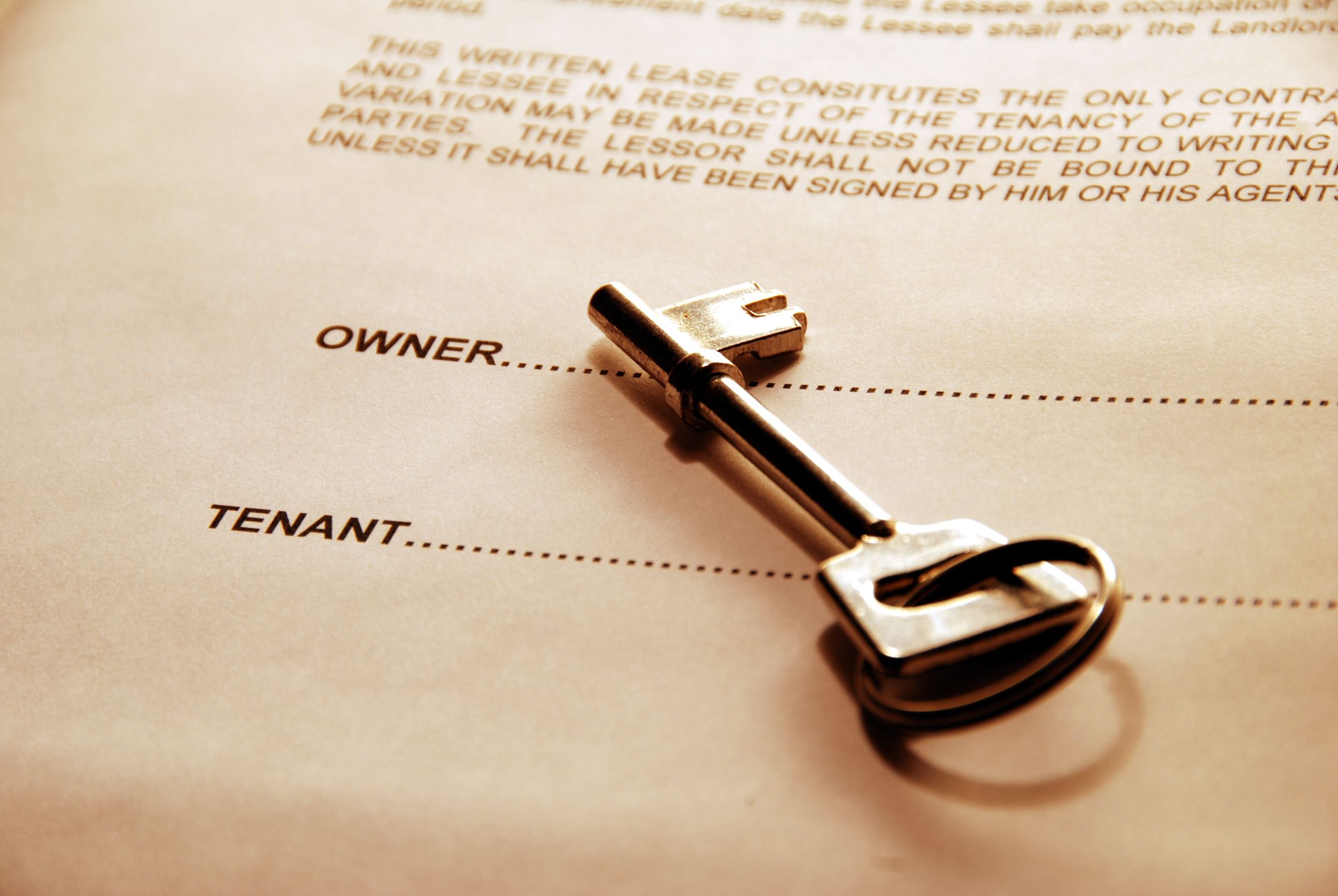 ¿Es necesario firma un contrato de alquiler ante notario?